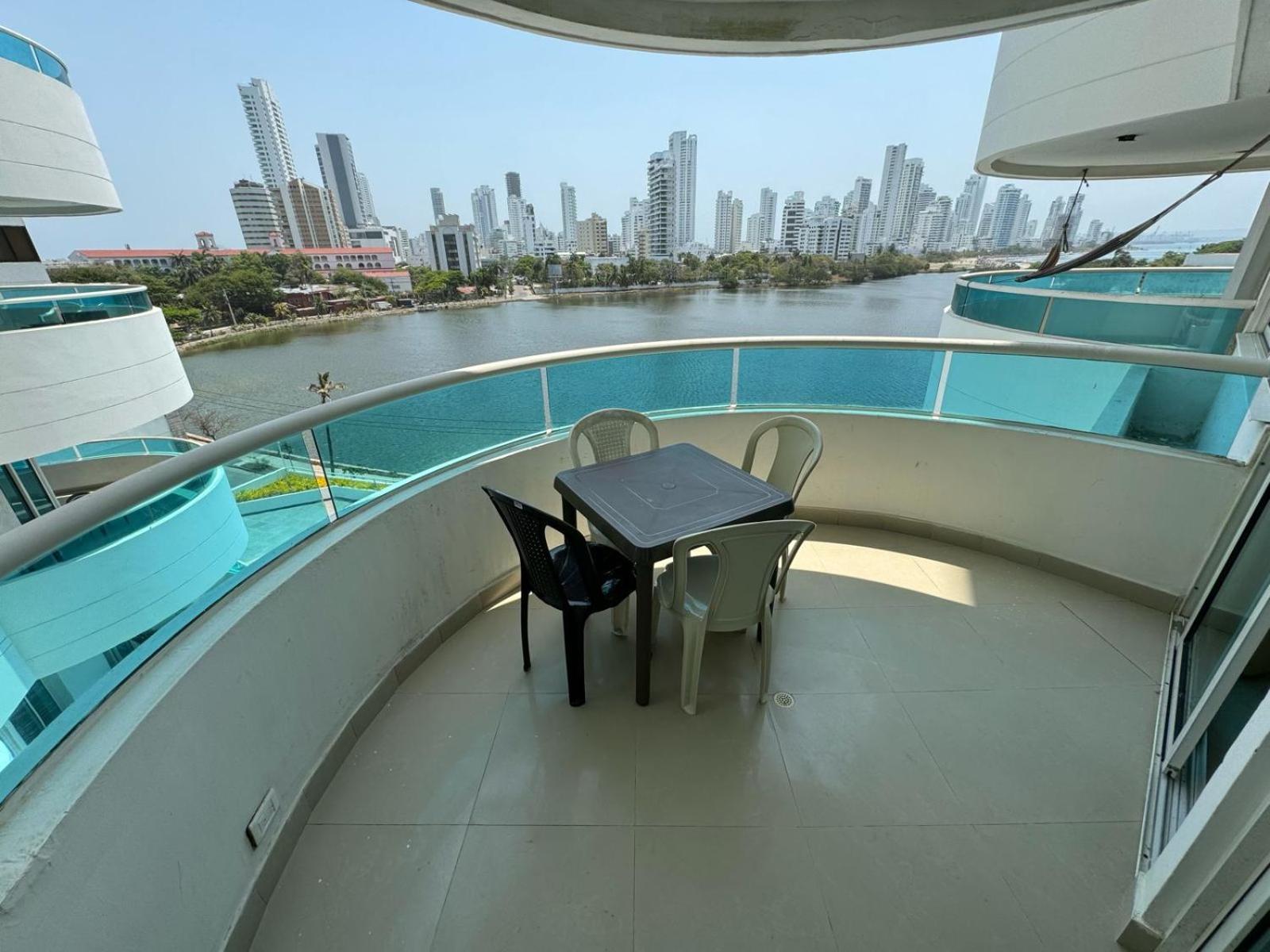 Apartamento En Laguito Ed Torres Del Lago 604 Icdi Cartagena Kültér fotó